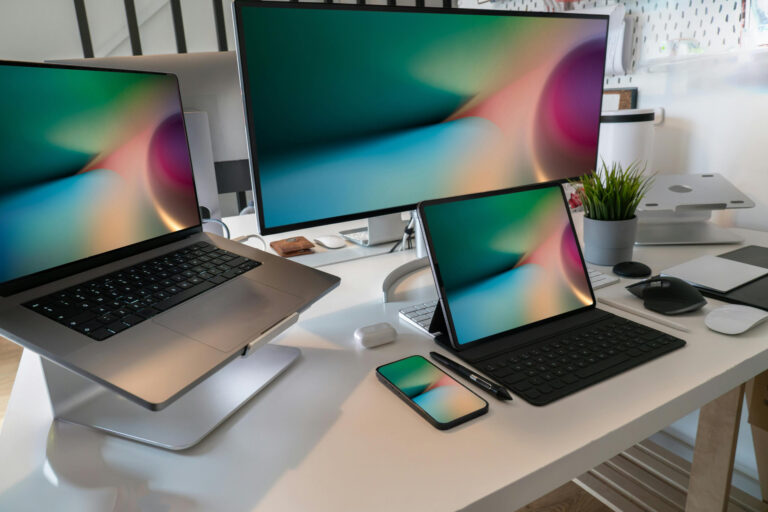 Devin vs Cursor: Autonomous AI Developer vs Smart Editor Compared